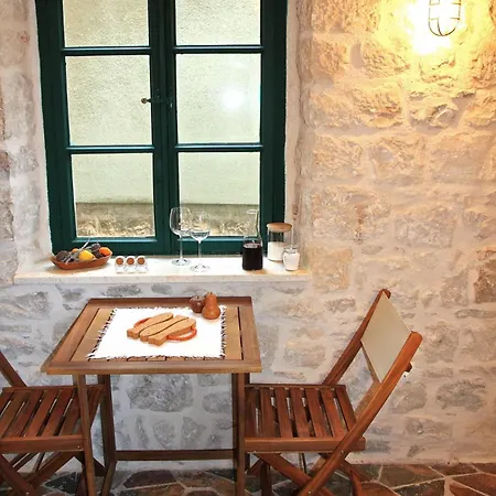 Heritage Stone House - Comfort, Terrace & Garden * Trogir