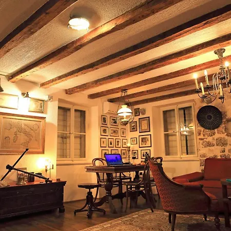 Heritage Stone House - Comfort, Terrace & Garden * Trogir